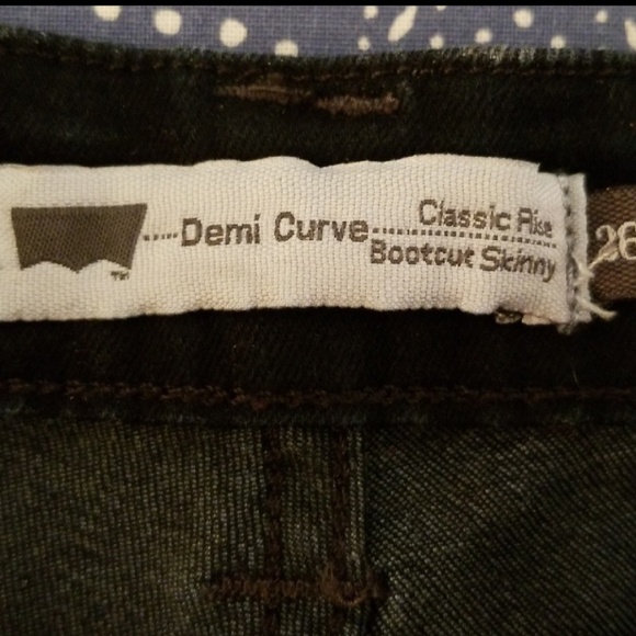 Levi's Demi Curve Classic Fit Bootcut skinny jeans - Picture 7 of 8